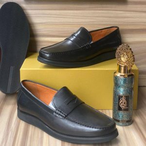 Black Leather Tassel Shoe